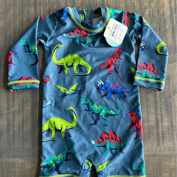 Boy 0-6m Swim and Hat Bundle - jan&Jul, Hatley, Rylee & Cru etc - Picture 6 of 9